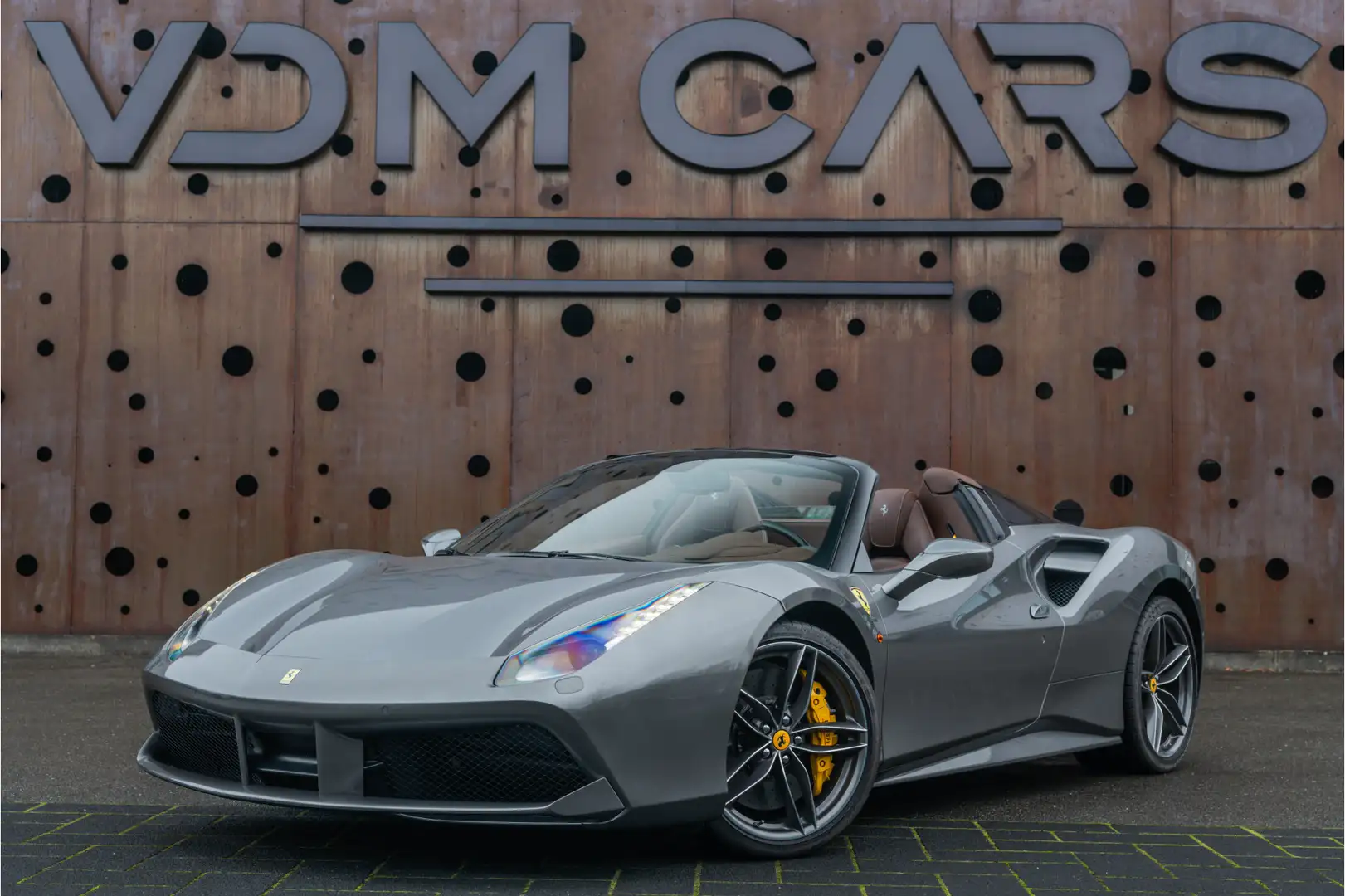 Ferrari 488 3.9 Spider HELE | Nieuwe Service | New Power | Car Gris - 1