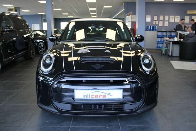 MINI Cooper SE Classic Trim - Navi - LED - SHZ - PDC -