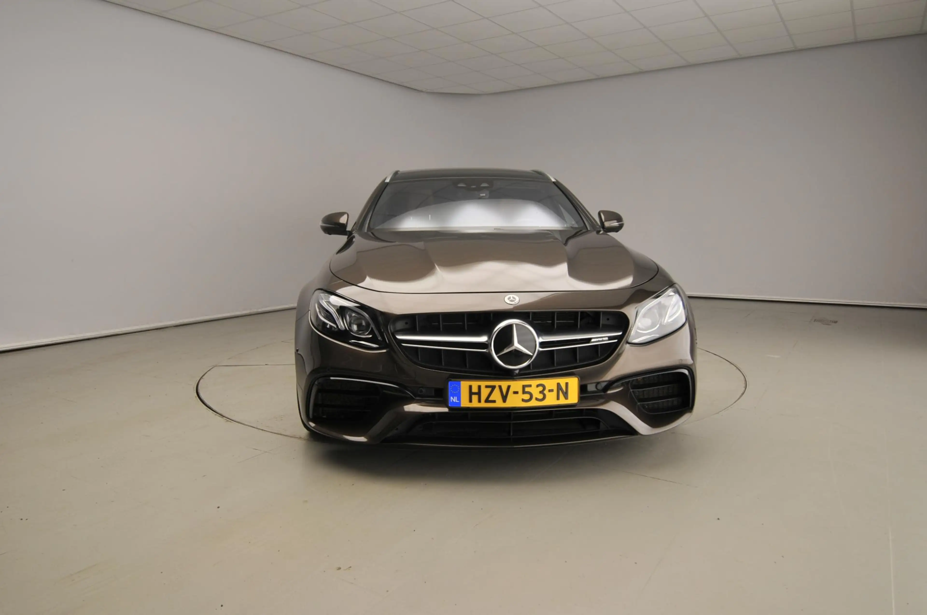 Mercedes-Benz E 63 AMG Estate 4MATIC Premium Plus | Burmester | Pano | HU — photo 5