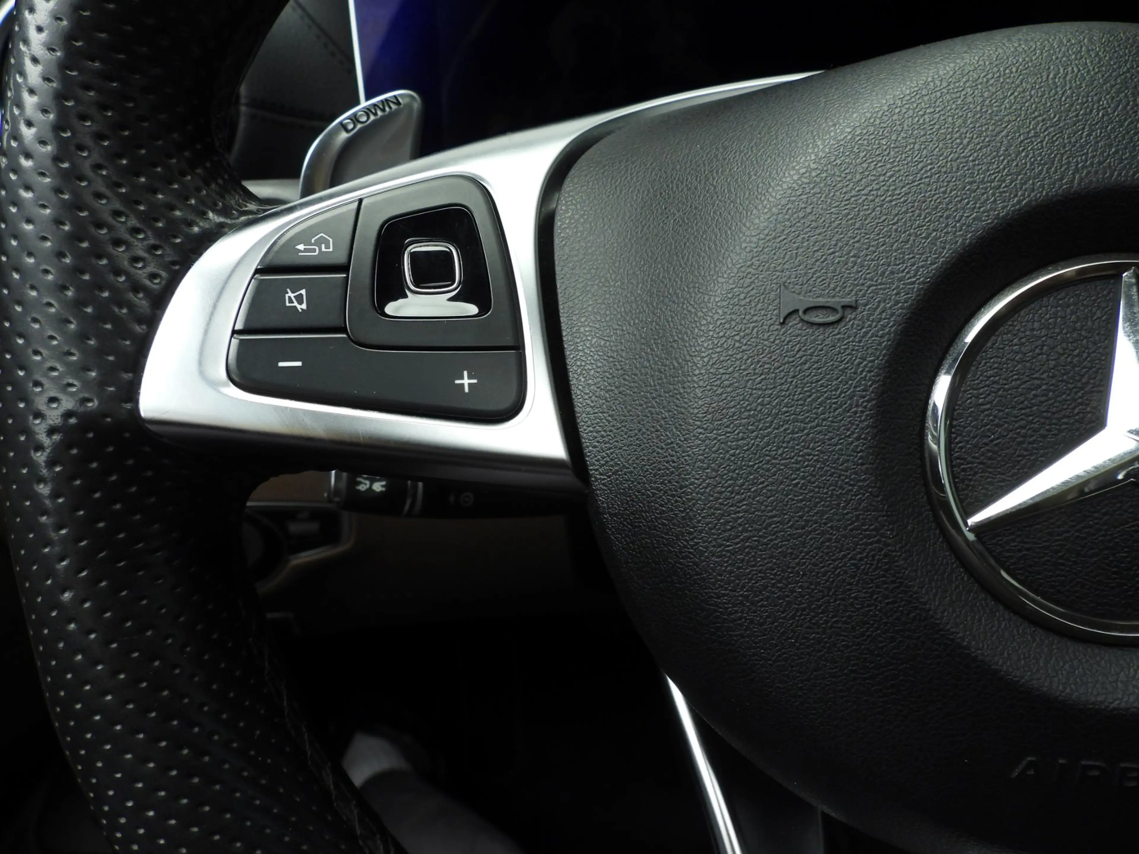 Mercedes-Benz E 63 AMG Estate 4MATIC Premium Plus | Burmester | Pano | HU — photo 13