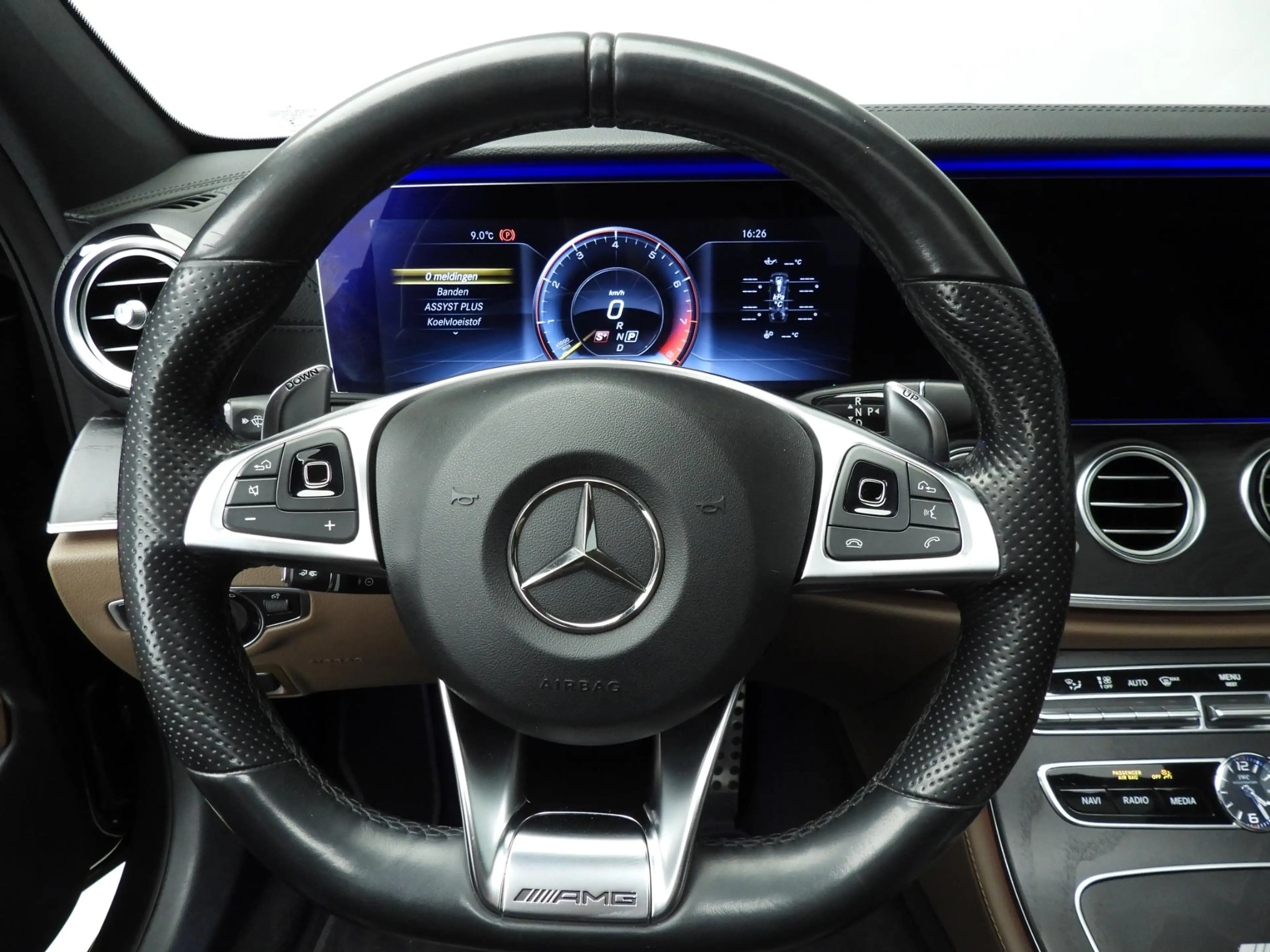 Mercedes-Benz E 63 AMG Estate 4MATIC Premium Plus | Burmester | Pano | HU — photo 11