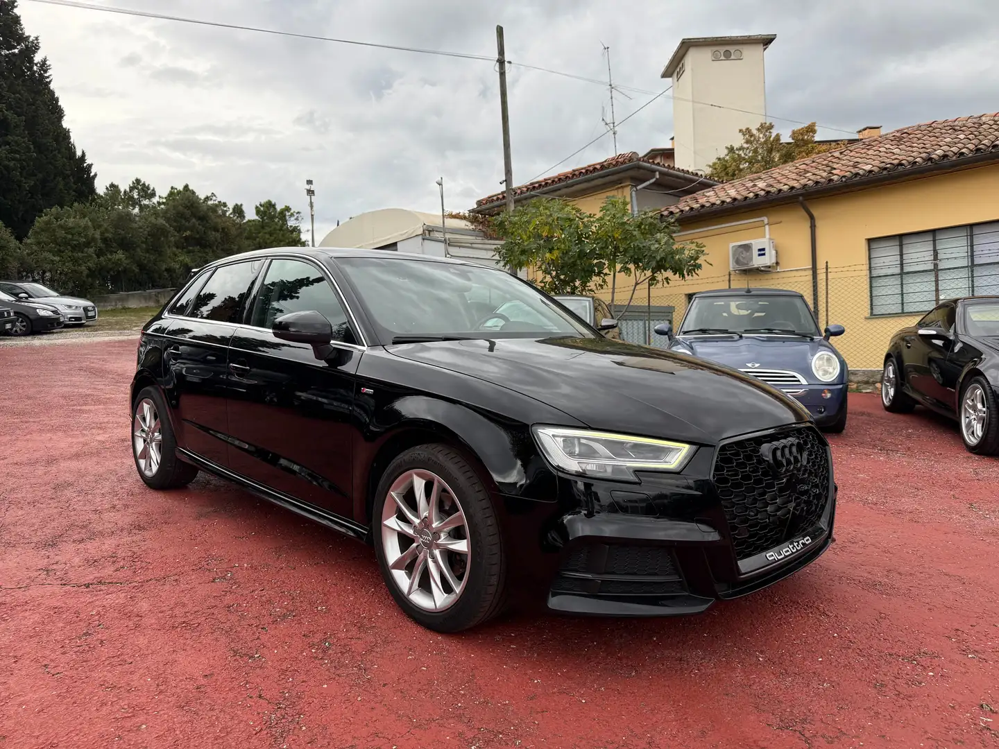 Audi A3 Sportback 35 TFSI  1.5 150 CV STRONIC SLINE Nero - 2