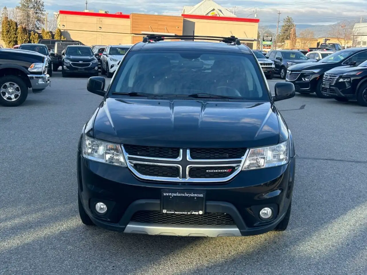 Dodge Journey снимка Dodge Journey
