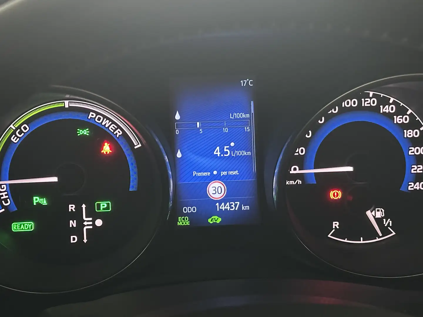 Toyota Auris 1.8h Lounge cvt - 2