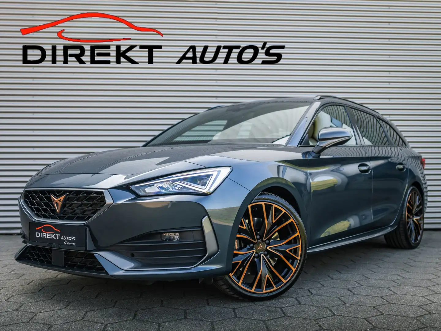 CUPRA Leon ST 2.0 TSI 4DRIVE PANO LEDER BEATS TREKH. KEYLESS Gris - 1