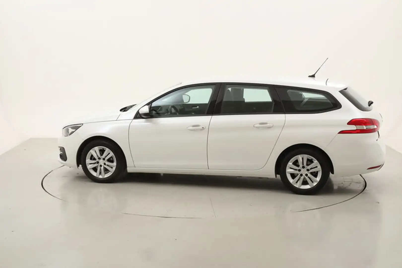 Peugeot 308 SW Active Business 1.5 Diesel 131CV Alb - 2