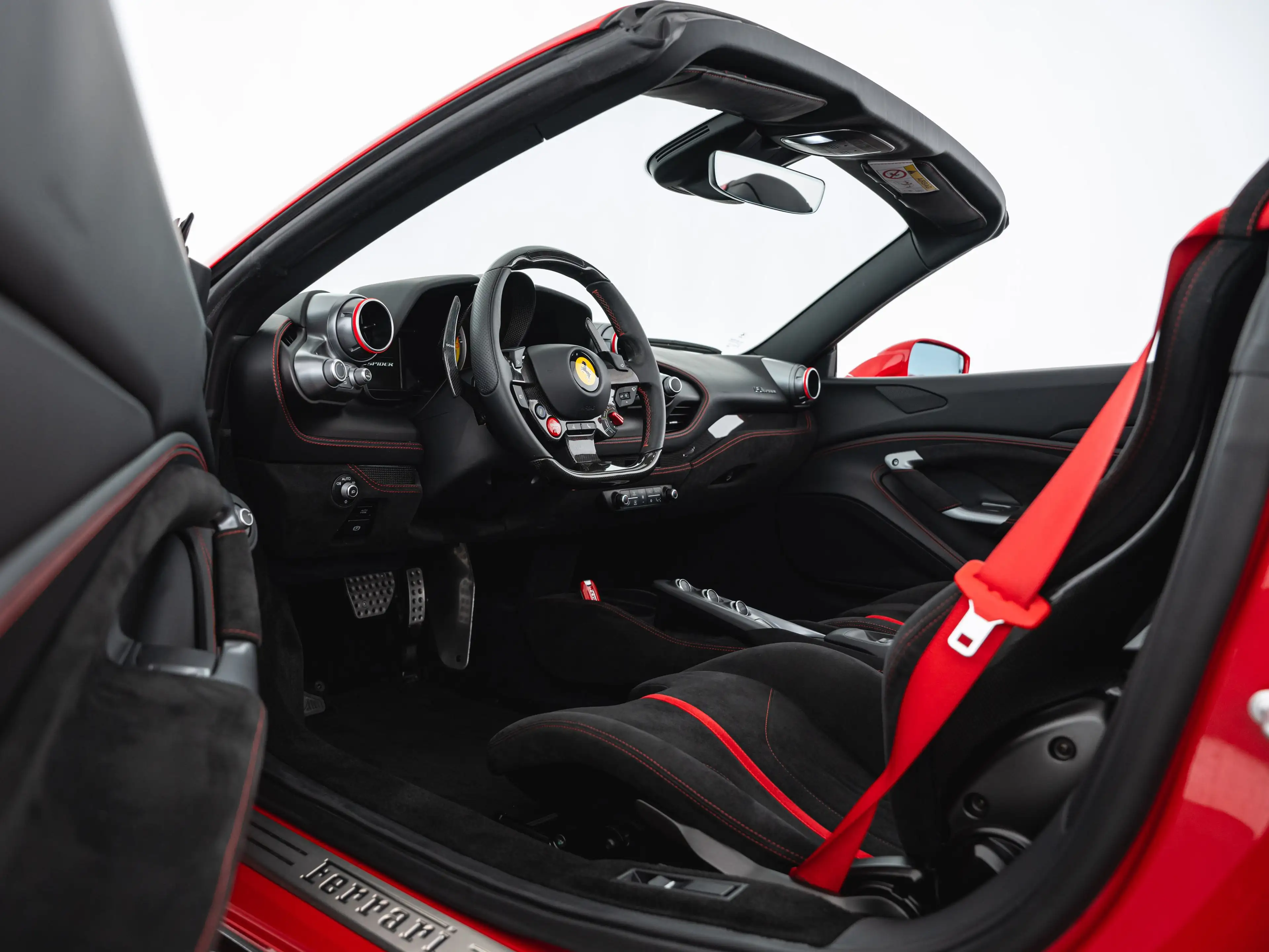 Ferrari F8 Spider — photo 14