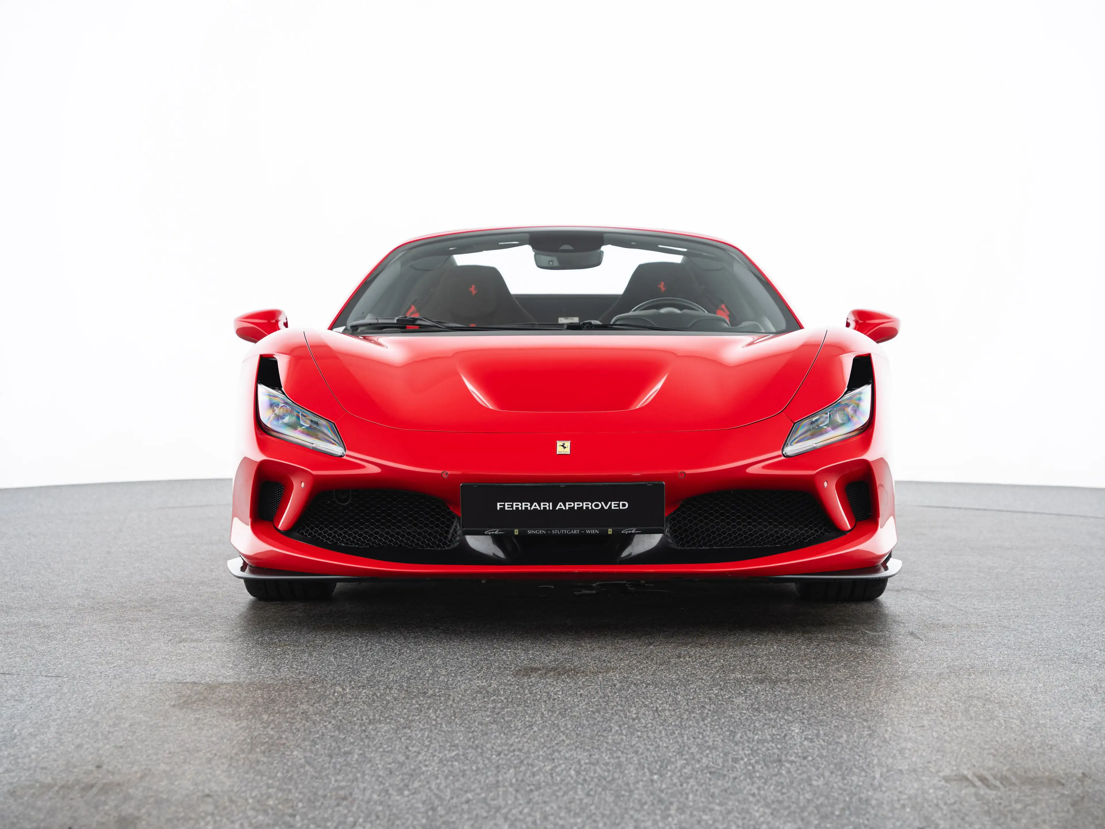 Ferrari F8 Spider — photo 2