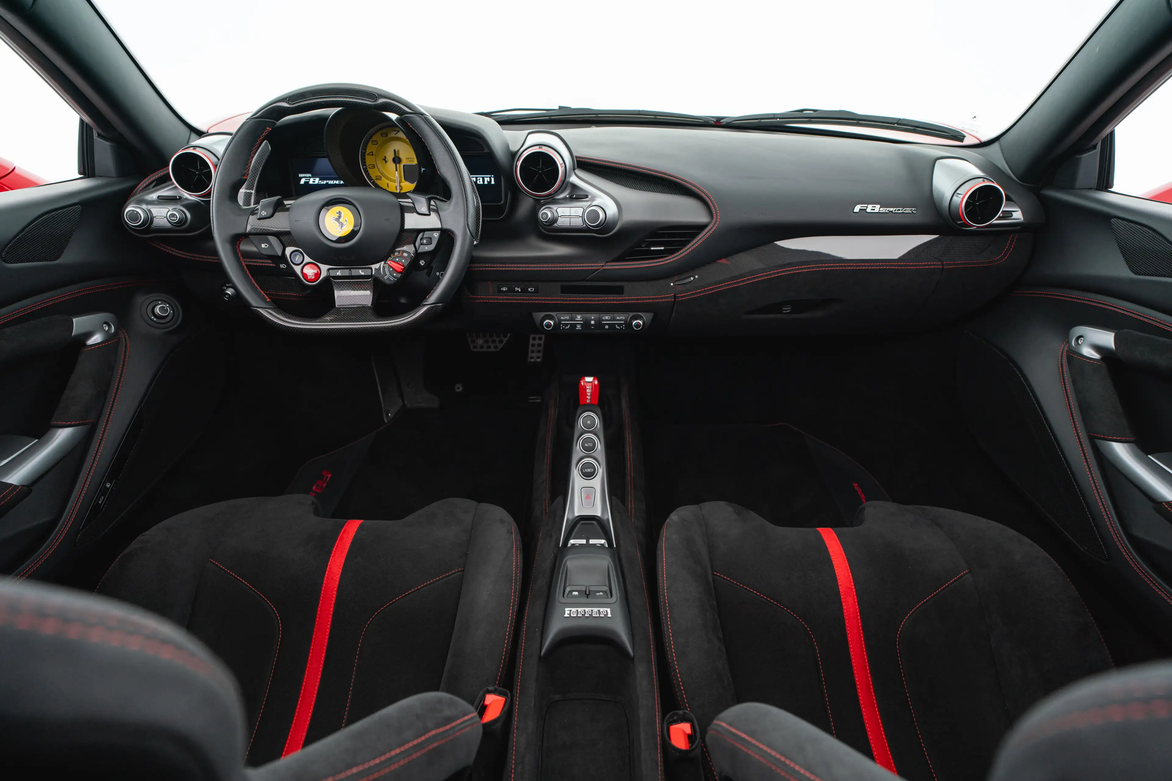 Ferrari F8 Spider — photo 10