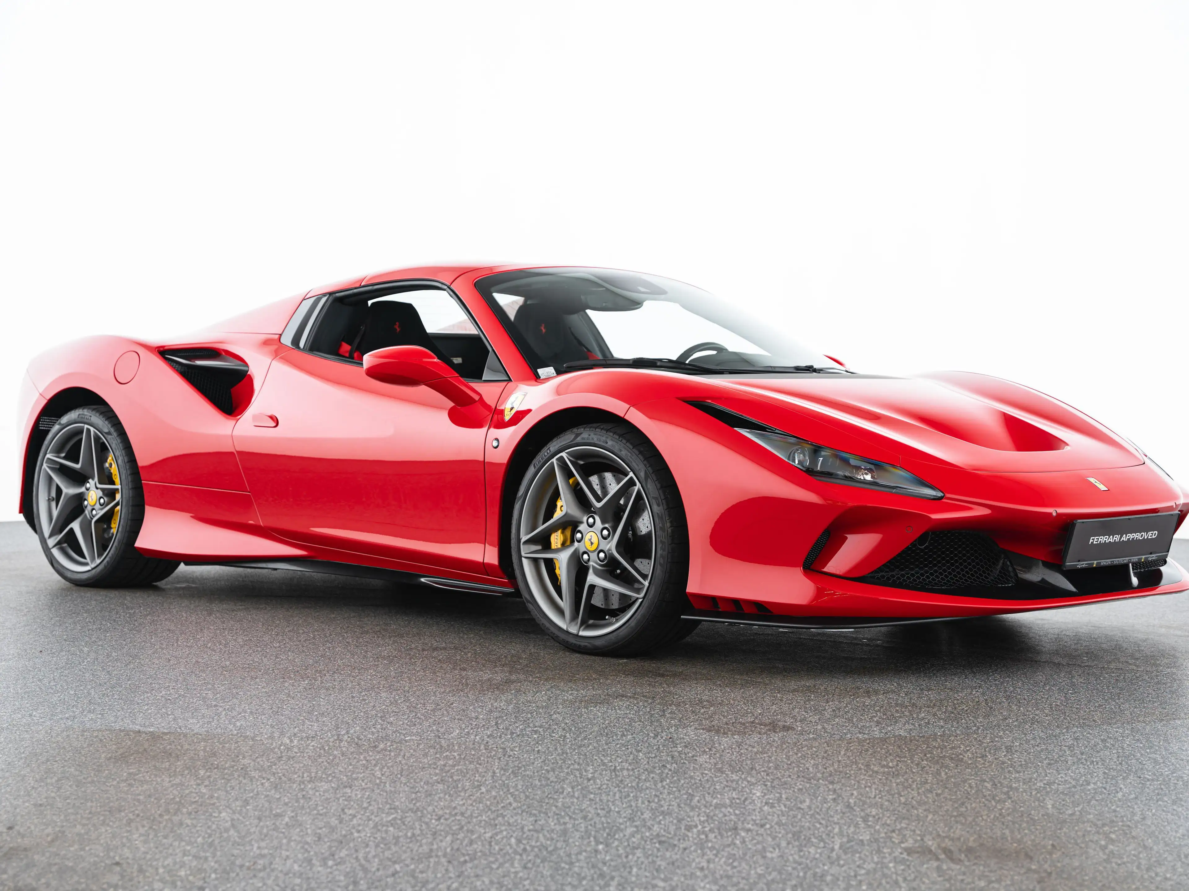 Ferrari F8 Spider — photo 3
