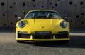 Porsche 911 Turbo S Cabrio *CARBON*INNO*LIFT*PDLS+*VOLL* Jaune - thumbnail 2