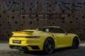 Porsche 911 Turbo S Cabrio *CARBON*INNO*LIFT*PDLS+*VOLL* Jaune - thumbnail 4