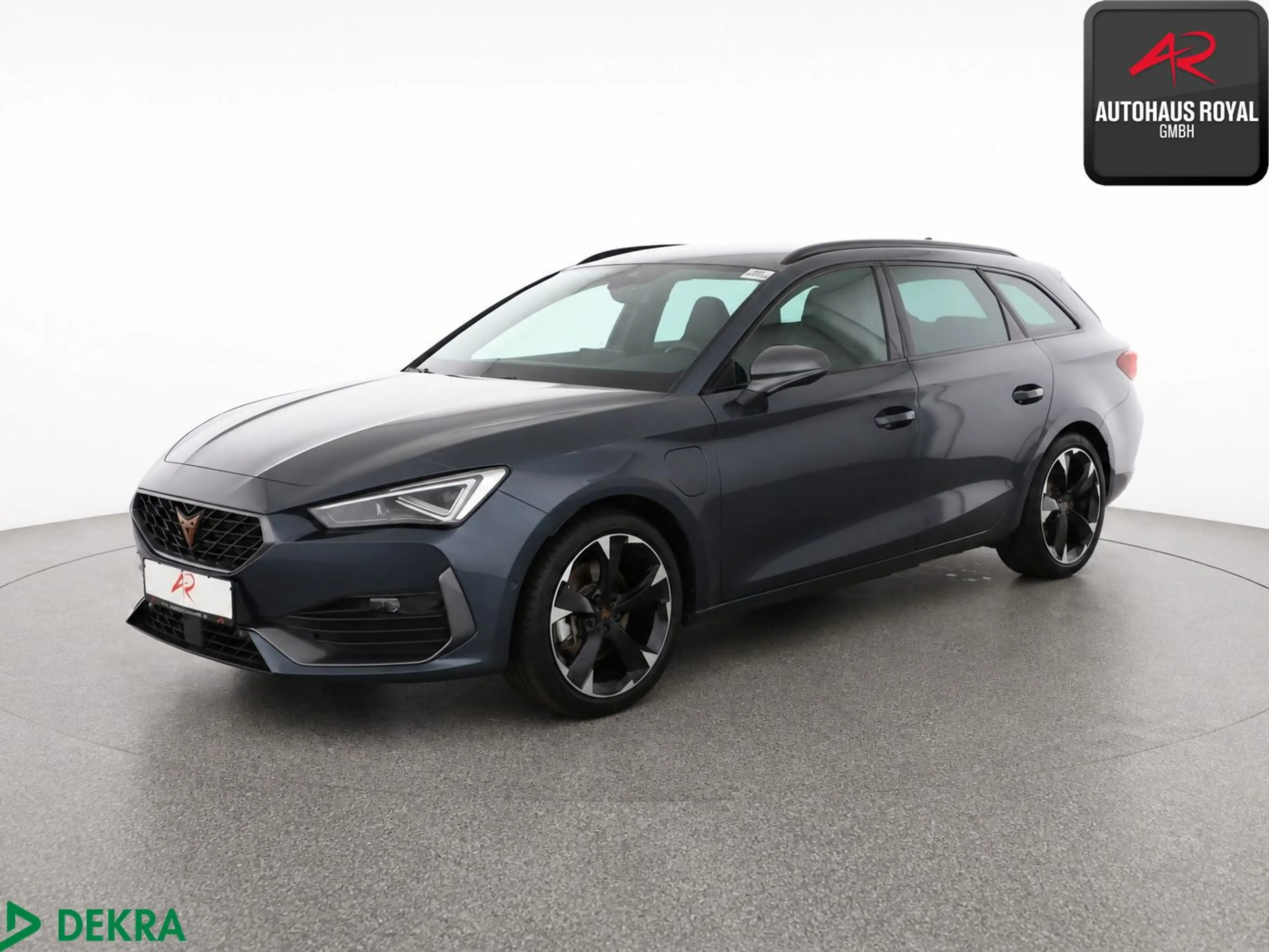 CUPRA Leon ST 1.4 TSI e-Hybrid MATRIX,PARKLENK,MEMORY