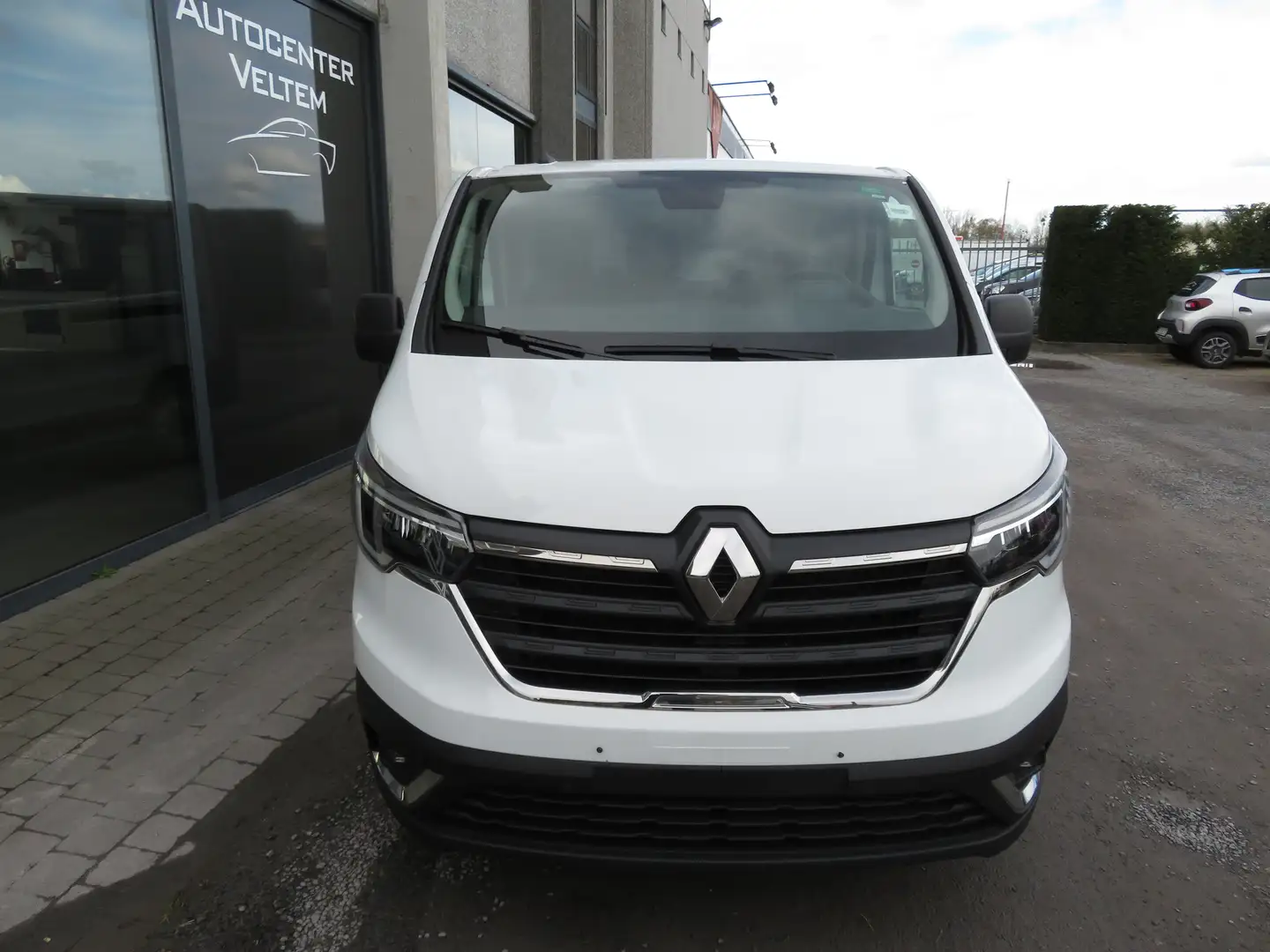 Renault Trafic confort 2.0 dCi L2 Blanc - 2