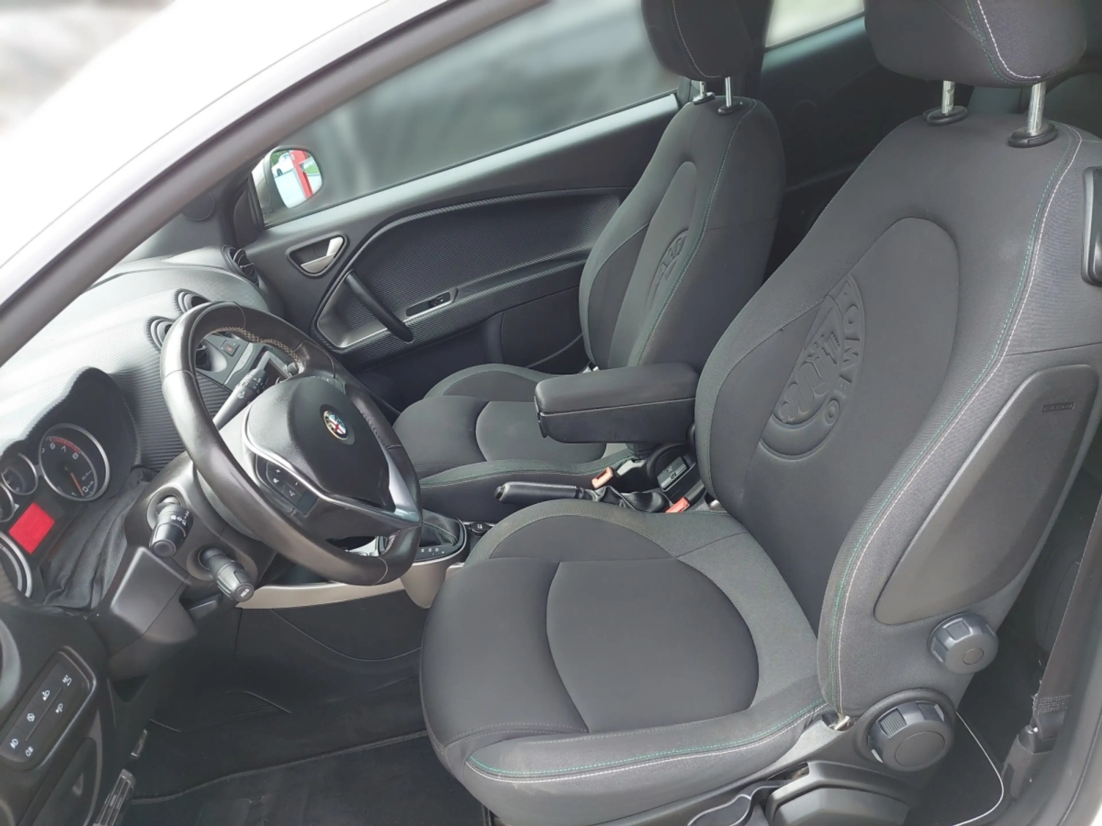 Alfa Romeo MiTo 1,4 Turbo QV — photo 5