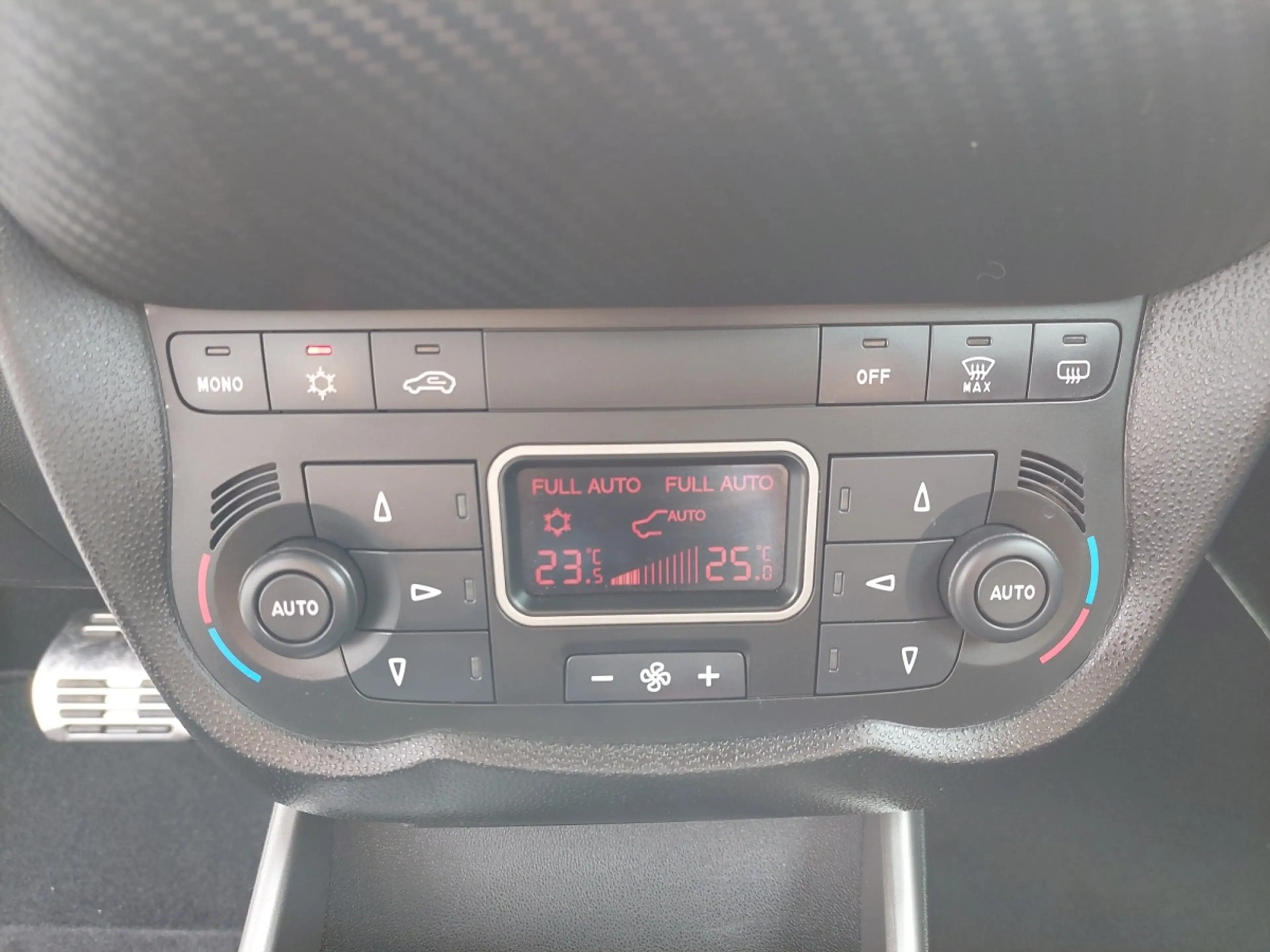 Alfa Romeo MiTo 1,4 Turbo QV — photo 15