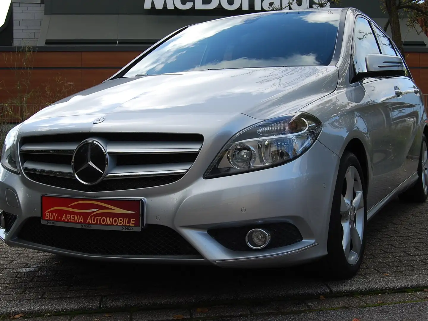 Mercedes-Benz B 180 CDI Sport-Paket BlueEfficiency 2.Hand S-Heft Top Gris - 2