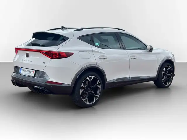 Cupra Formentor view 5