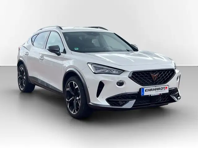 Cupra Formentor view 3
