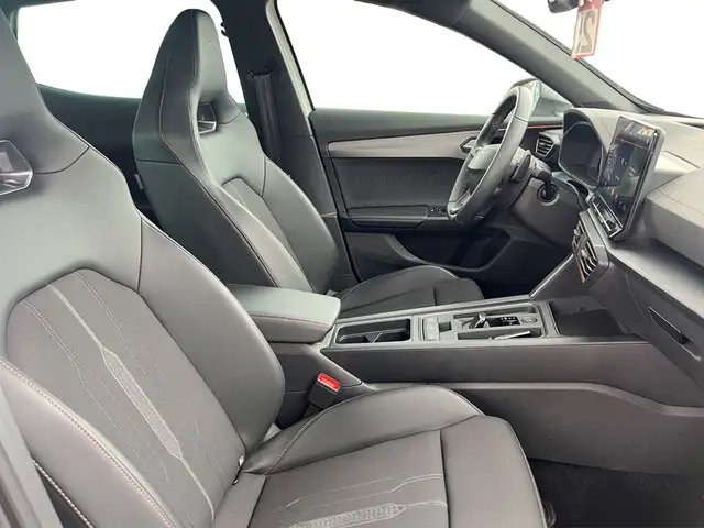 Cupra Formentor view 10