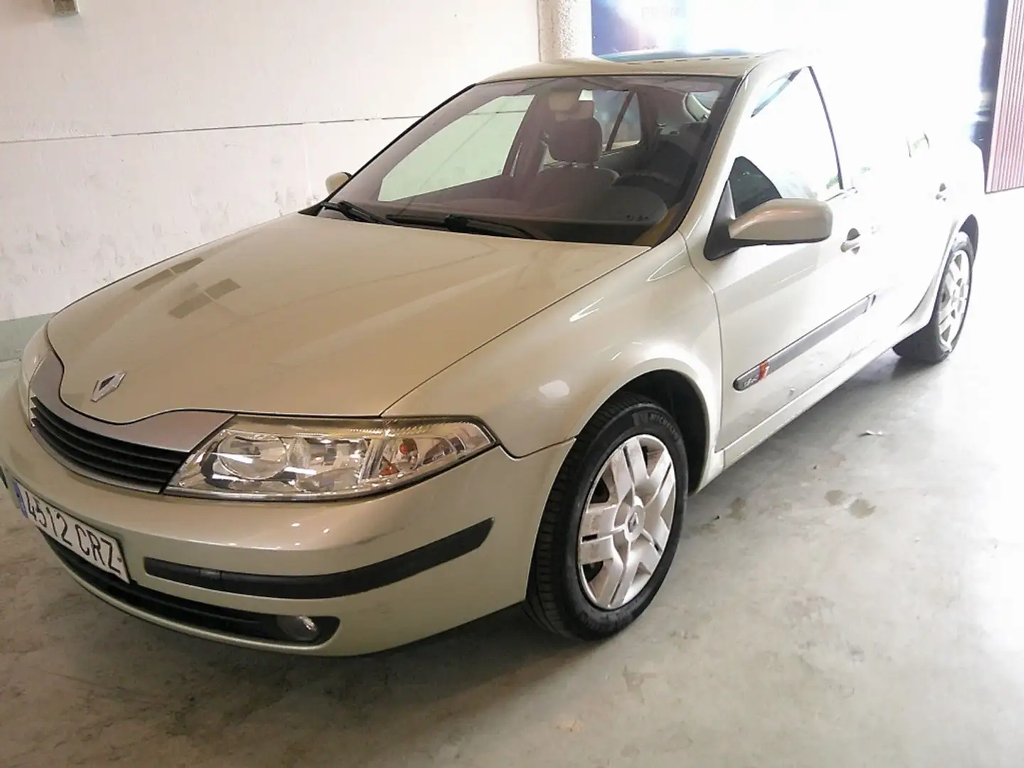 Renault Laguna 1.9DCi Expression 120 Beige - 1