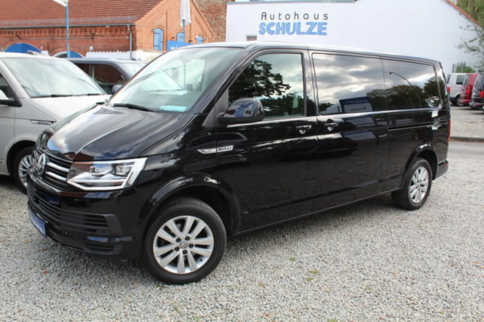Volkswagen T6 Caravelle Lang LR 150PS DSG LED ACC APP Noir - 1
