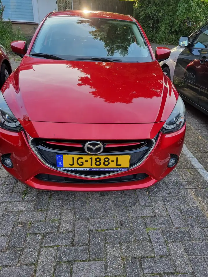 Mazda 2