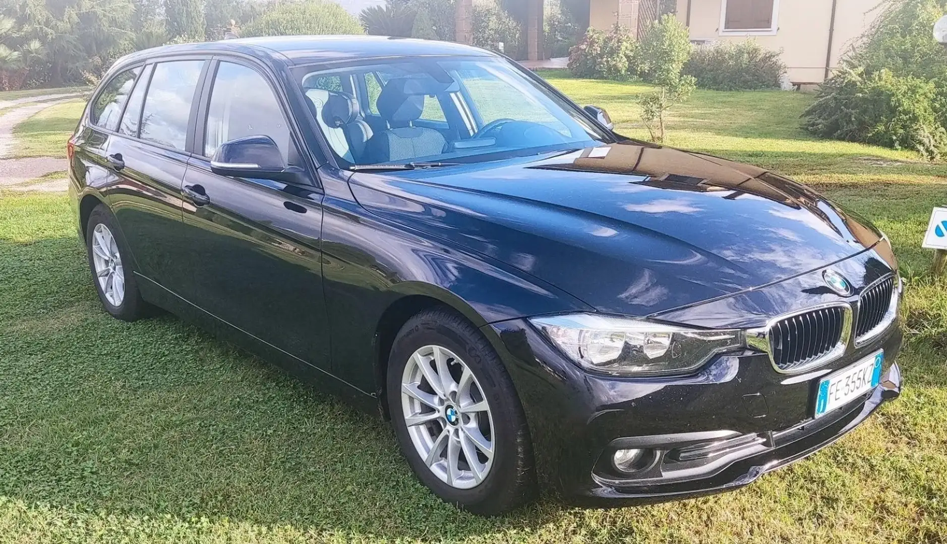 BMW 316 316d Touring Business Advantage auto - 1
