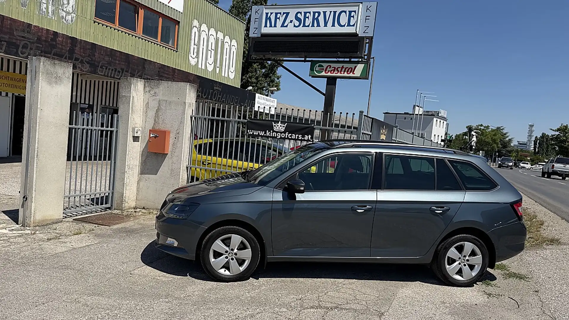 Skoda Fabia Combi 1,2 TSI DSG, 1.Besitz, ARBÖ Kauftest+Pickerl Grau - 2
