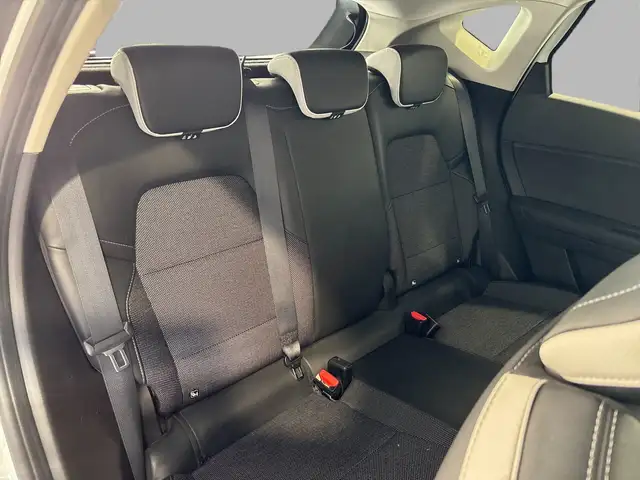 Renault Captur view 14