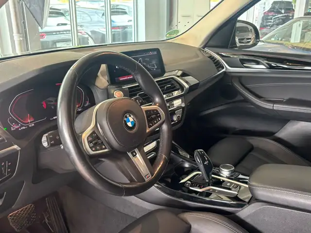 BMW X3 view 17