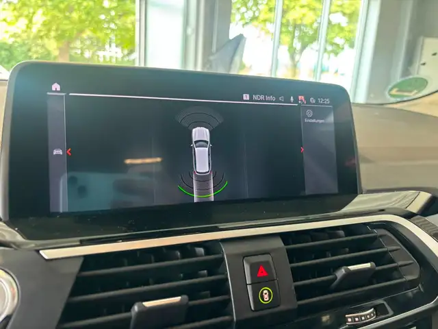 BMW X3 view 27