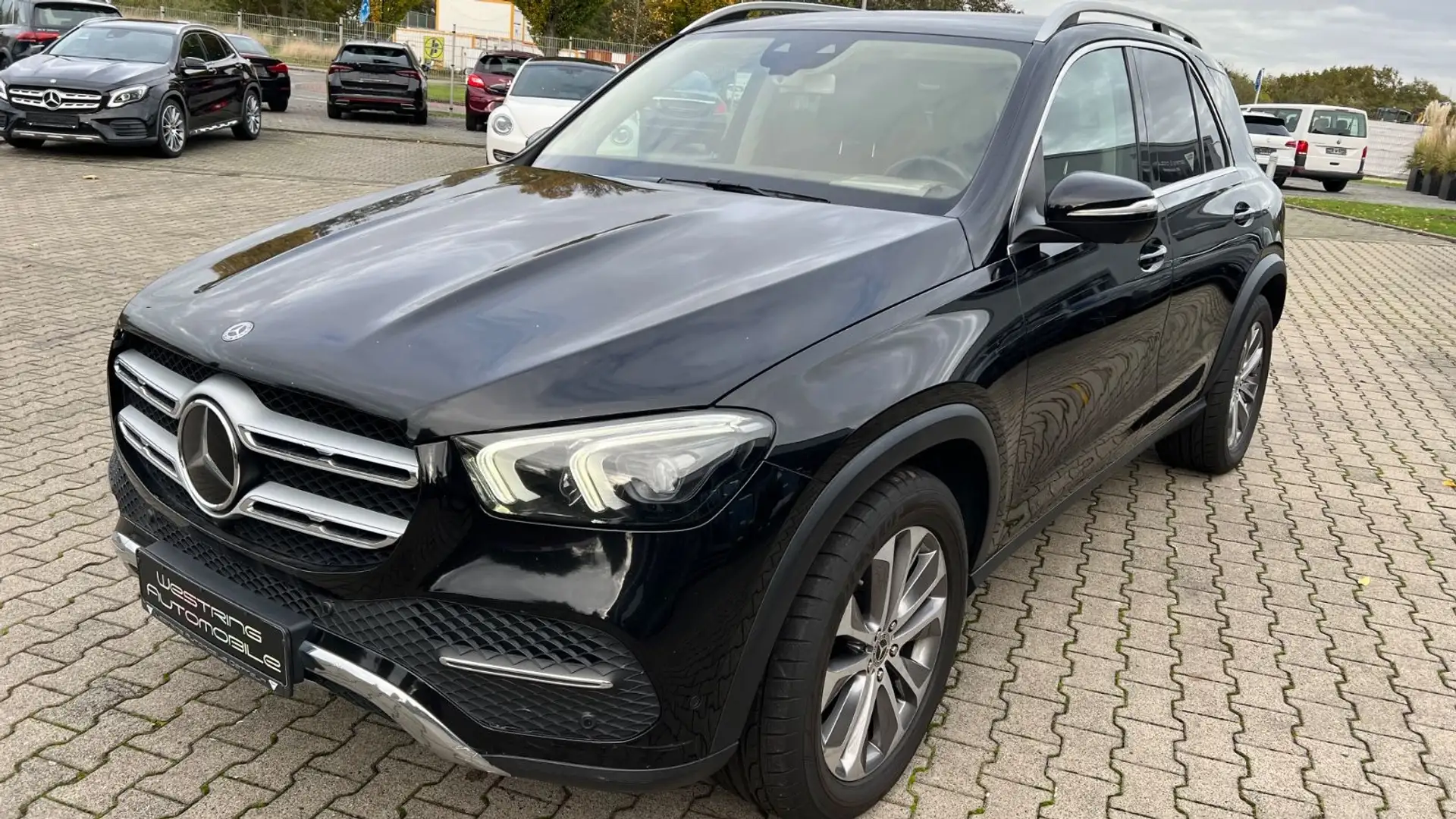 Mercedes-Benz GLE 350 d 4Matic Noir - 1