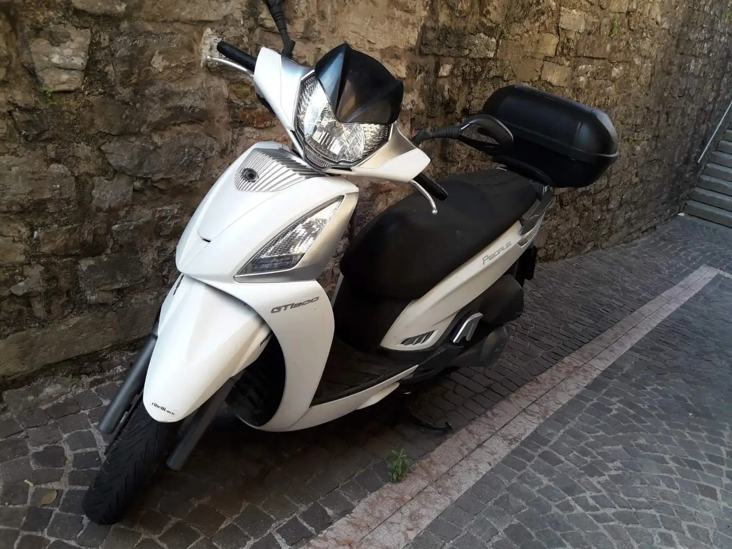 Kymco People S 300i Wit - 1