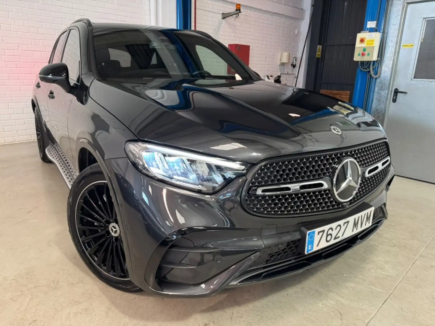 Mercedes-Benz GLC 300 300d 4Matic 9G-Tronic Gris - 2