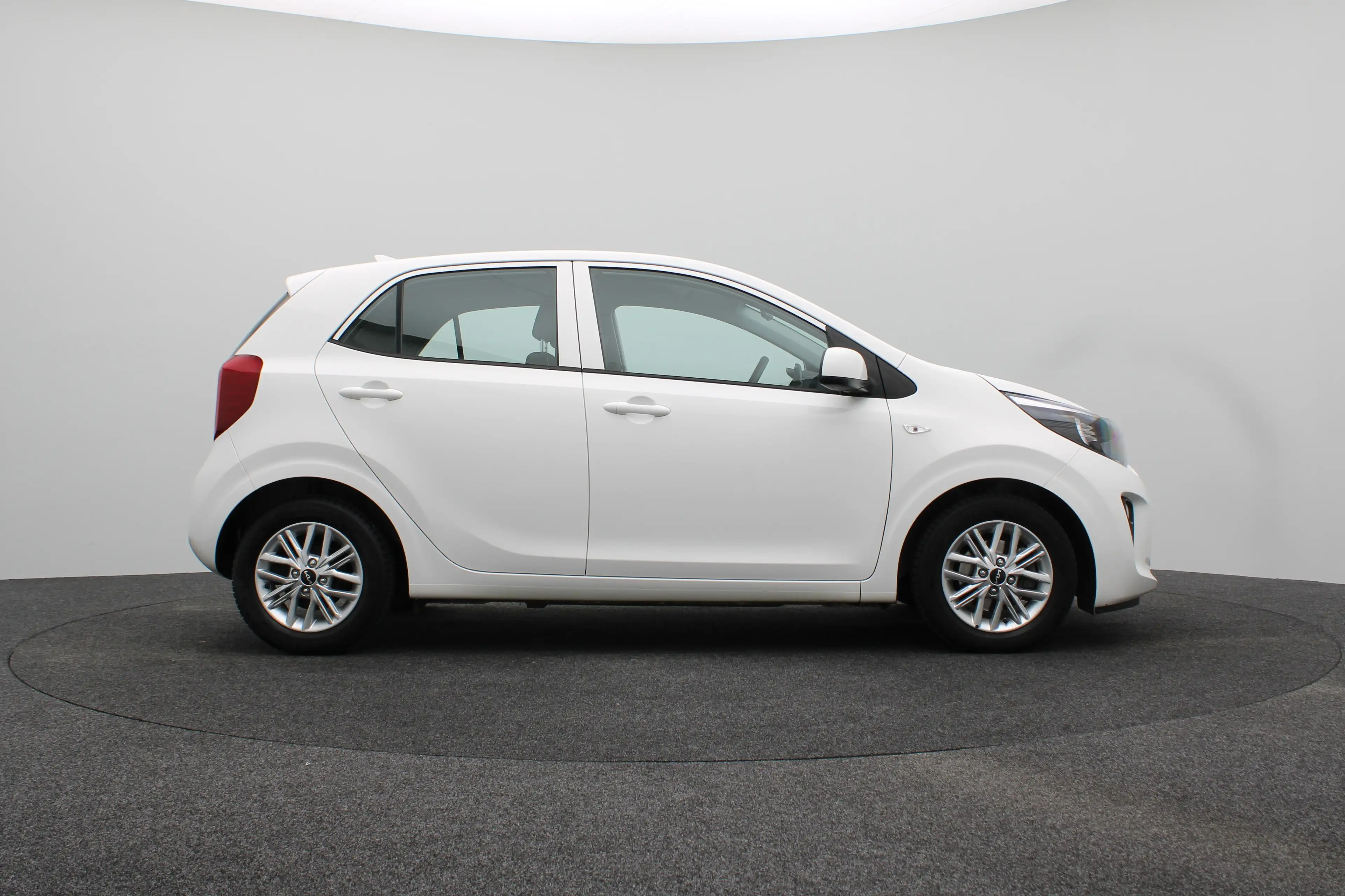 Kia Picanto 1.0 DPi DynamicLine | Achterbank in delen neerklap — photo 4