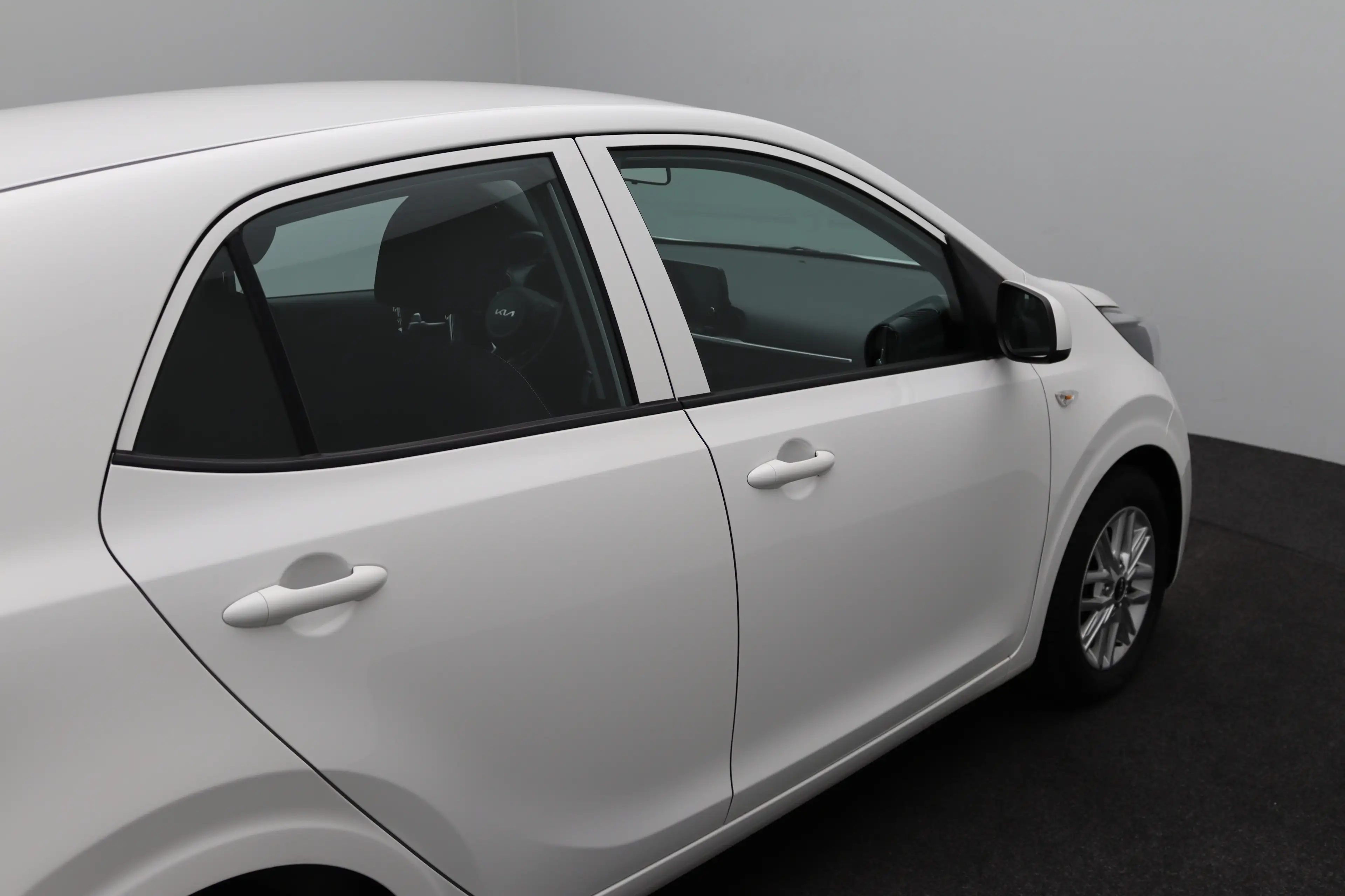 Kia Picanto 1.0 DPi DynamicLine | Achterbank in delen neerklap — photo 6