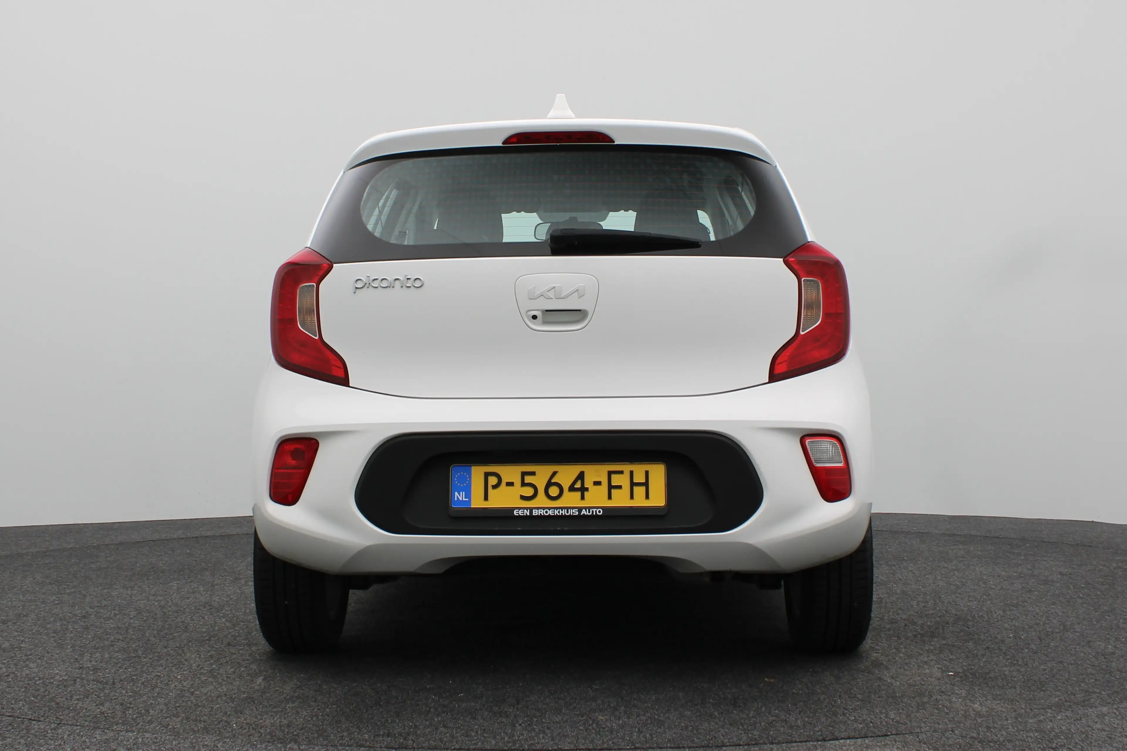 Kia Picanto 1.0 DPi DynamicLine | Achterbank in delen neerklap — photo 33