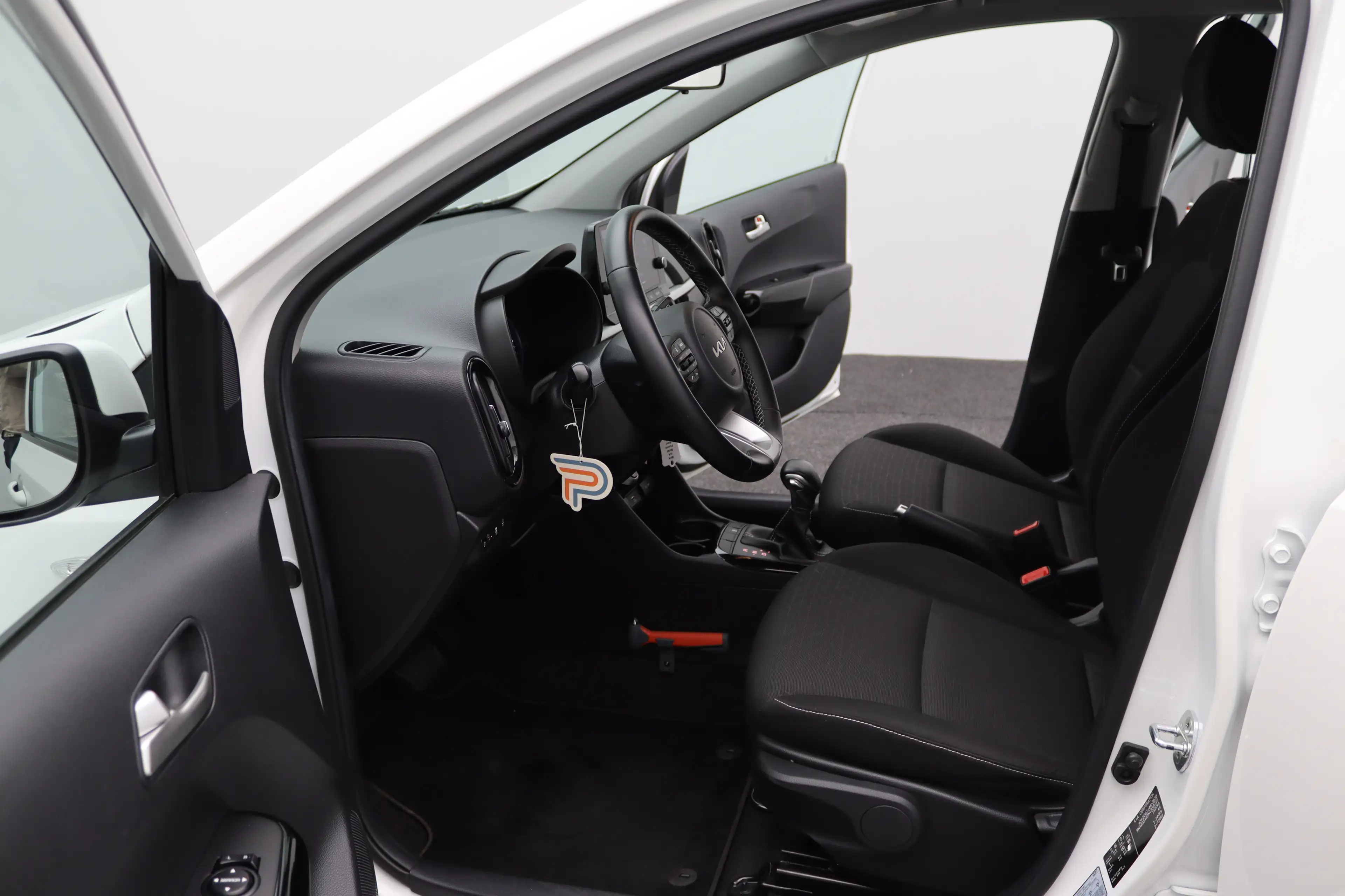 Kia Picanto 1.0 DPi DynamicLine | Achterbank in delen neerklap — photo 30
