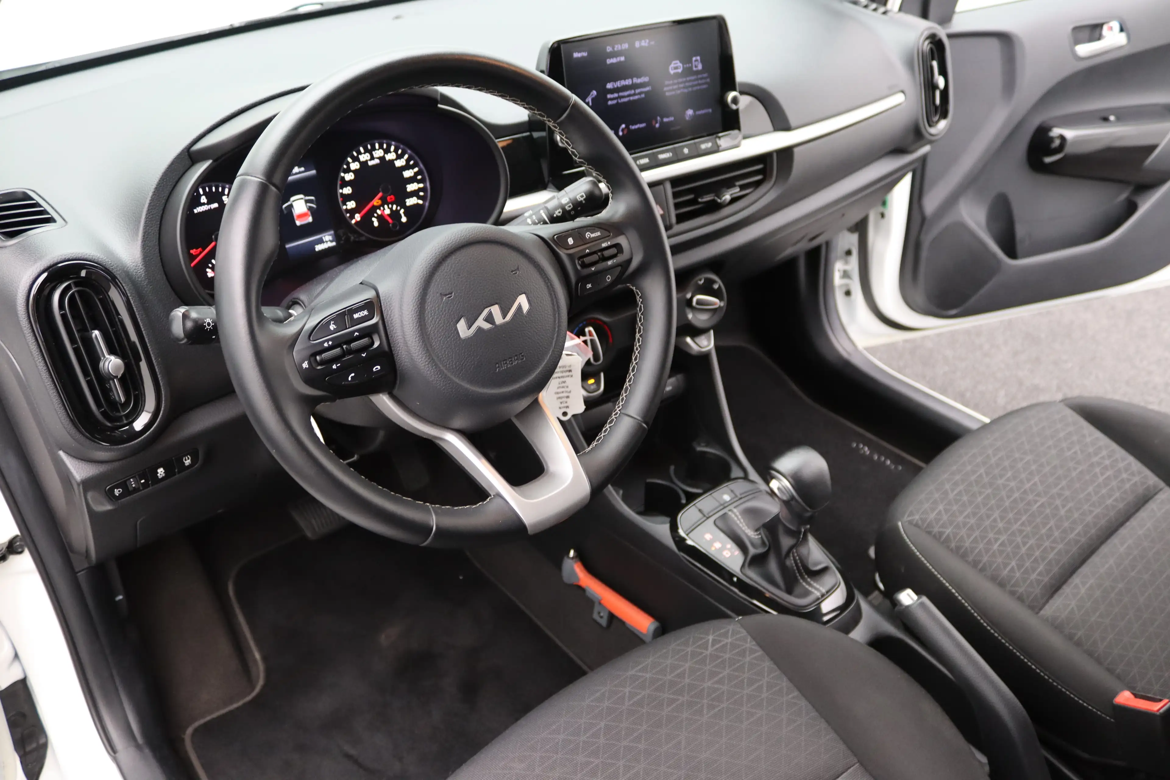 Kia Picanto 1.0 DPi DynamicLine | Achterbank in delen neerklap — photo 14