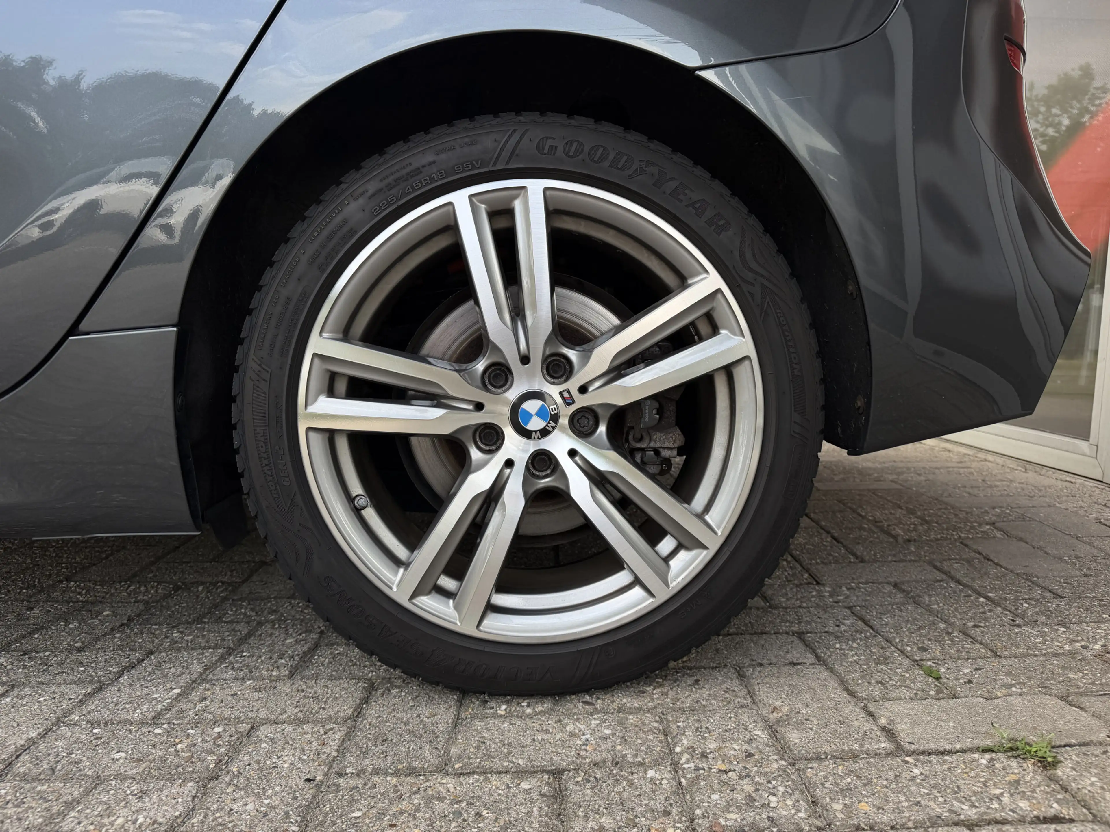 BMW 225 2-serie Active Tourer 225xe iPerformance / Leder / — photo 10