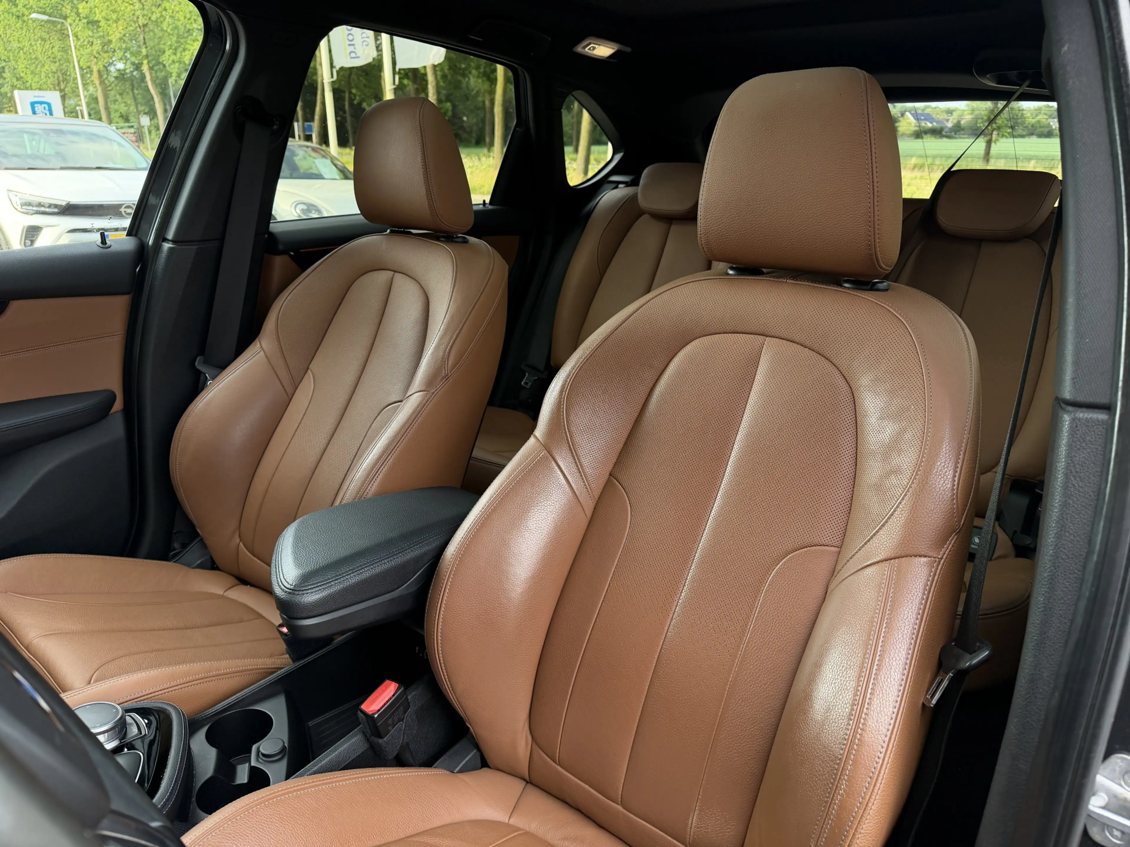 BMW 225 2-serie Active Tourer 225xe iPerformance / Leder / — photo 4