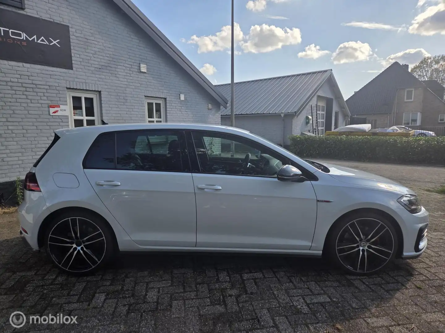 Volkswagen Golf GTI 2.0 TSI Performance|19"|AUT|Dealeronderh Alb - 2