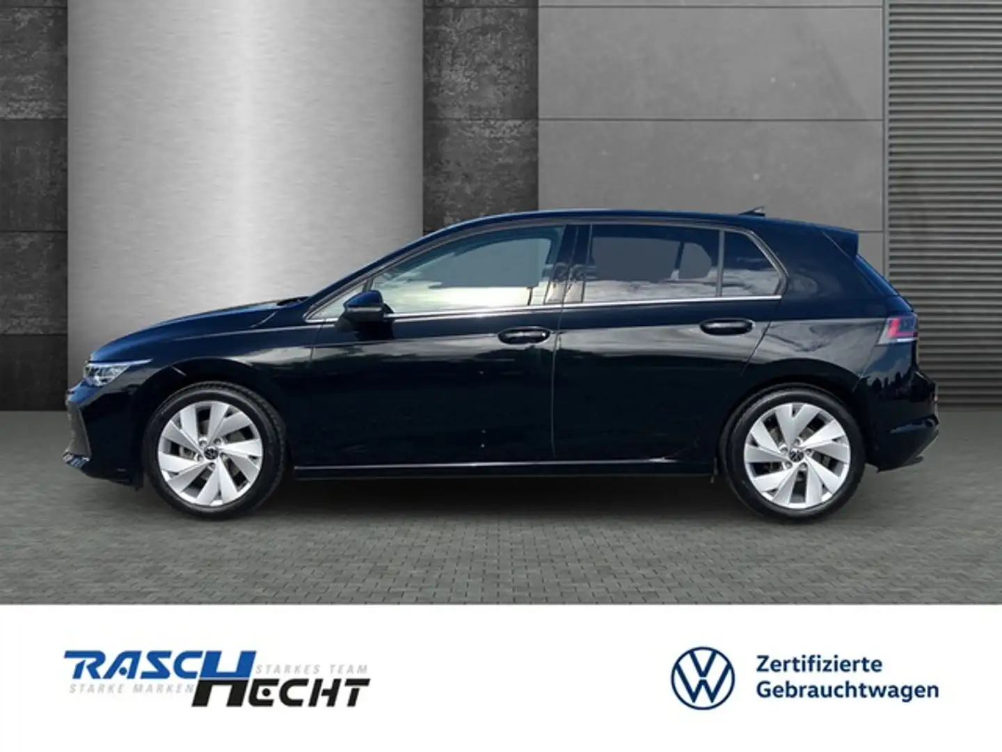 Volkswagen Golf VIII Lim. Style 1.5 TSI*LED*NAVI*5 J. GAR* Schwarz - 2