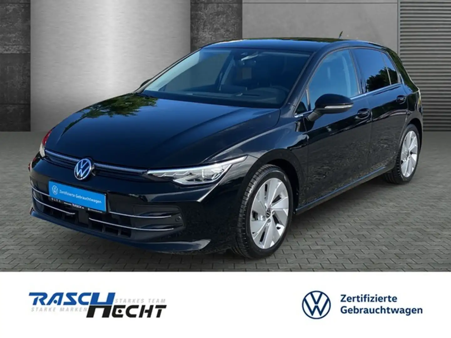 Volkswagen Golf VIII Lim. Style 1.5 TSI*LED*NAVI*5 J. GAR* Schwarz - 1