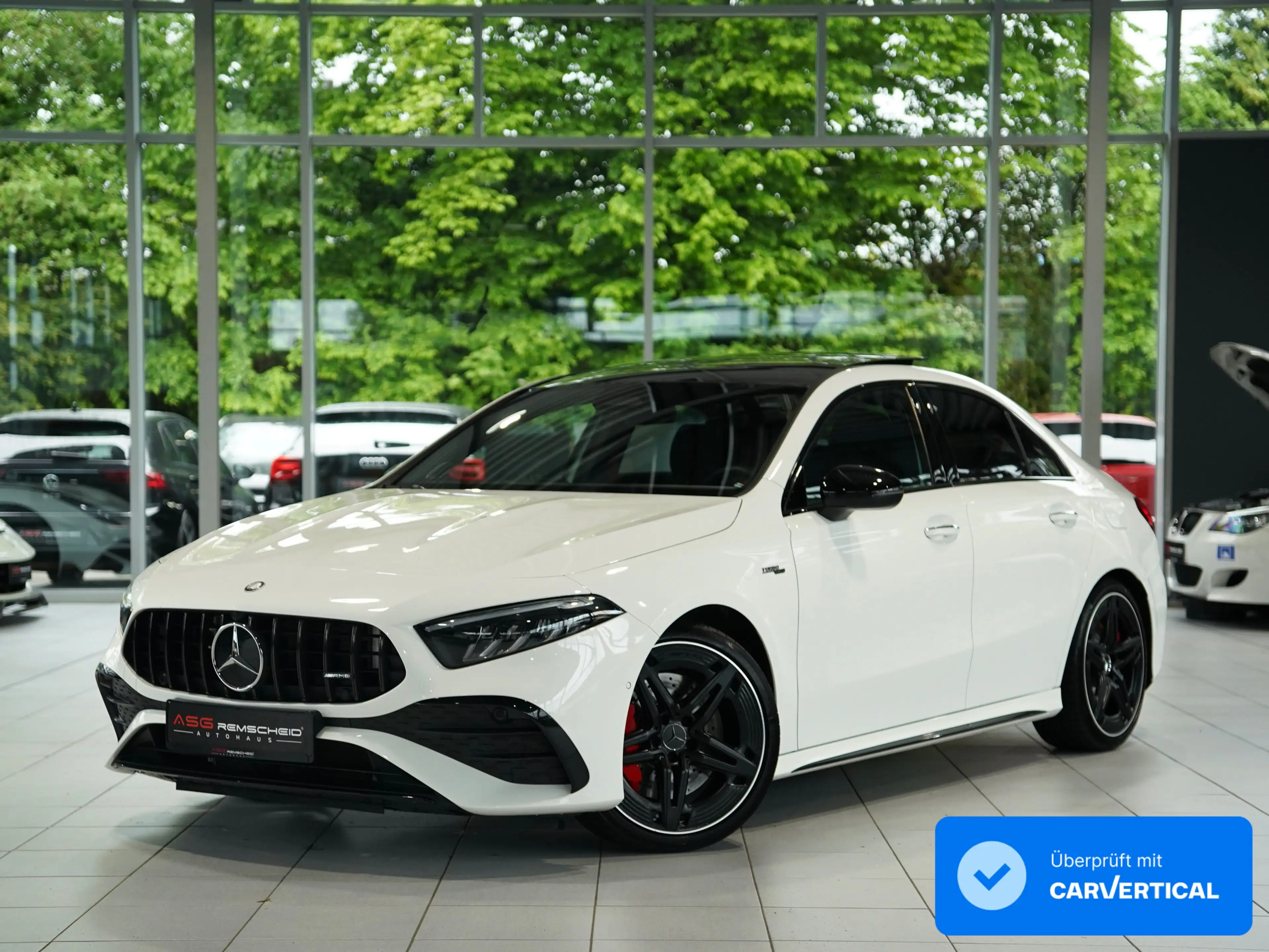 Mercedes-Benz A 35 AMG 4M Limousine *1.H *Memory *Pano *Night