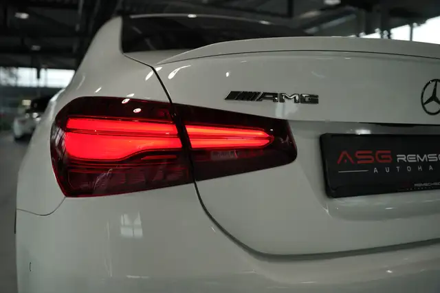 Mercedes-Benz A-Class view 12