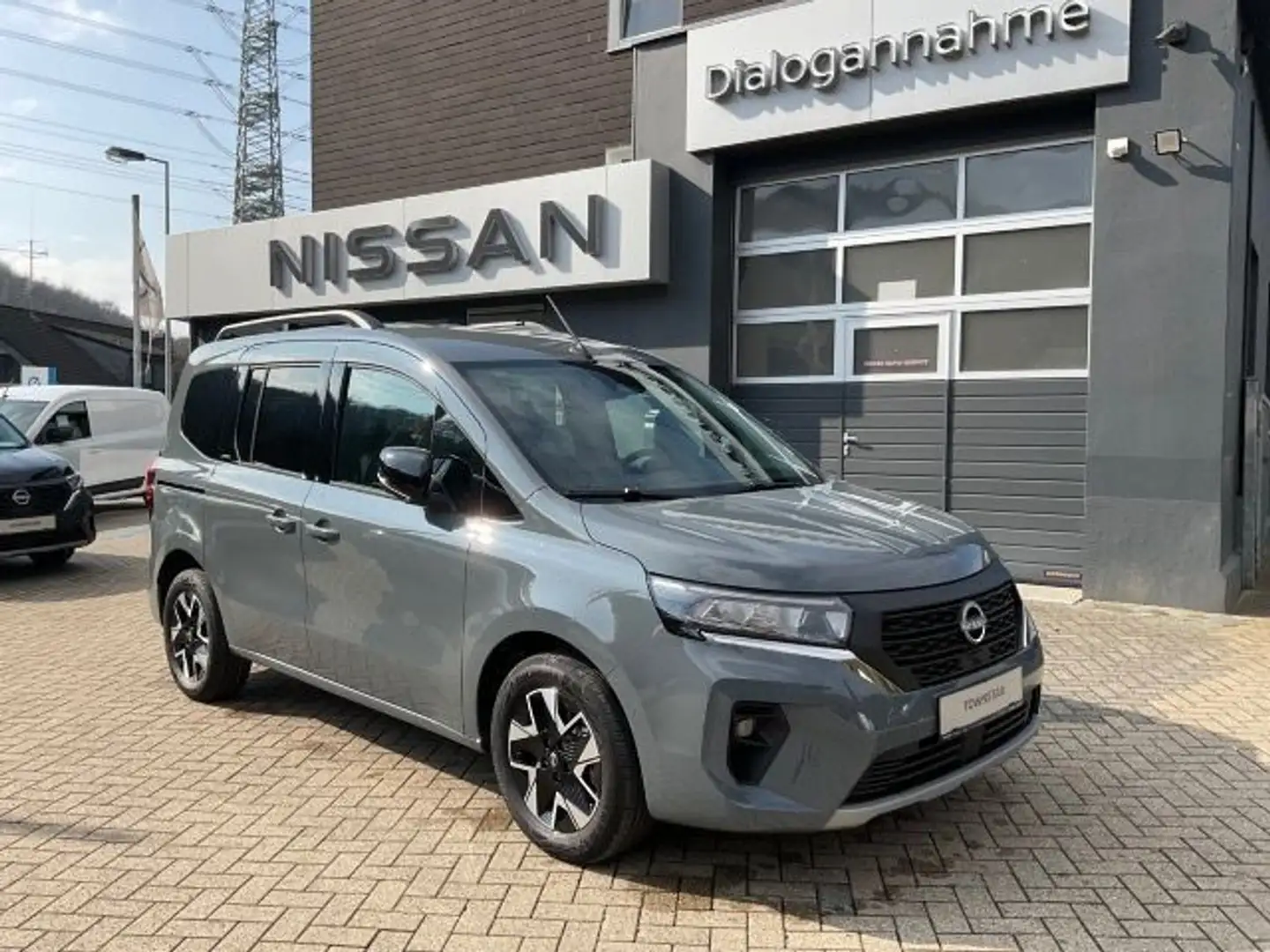 Nissan Townstar Kombi 130PS L1 Tekna Navi Kamera SH Alu Grau - 2