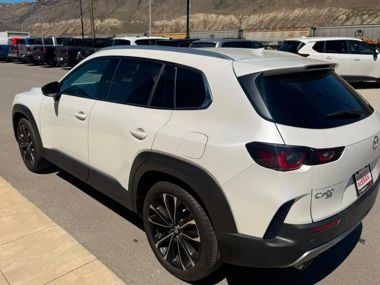 Mazda CX-50 снимка Mazda CX-50