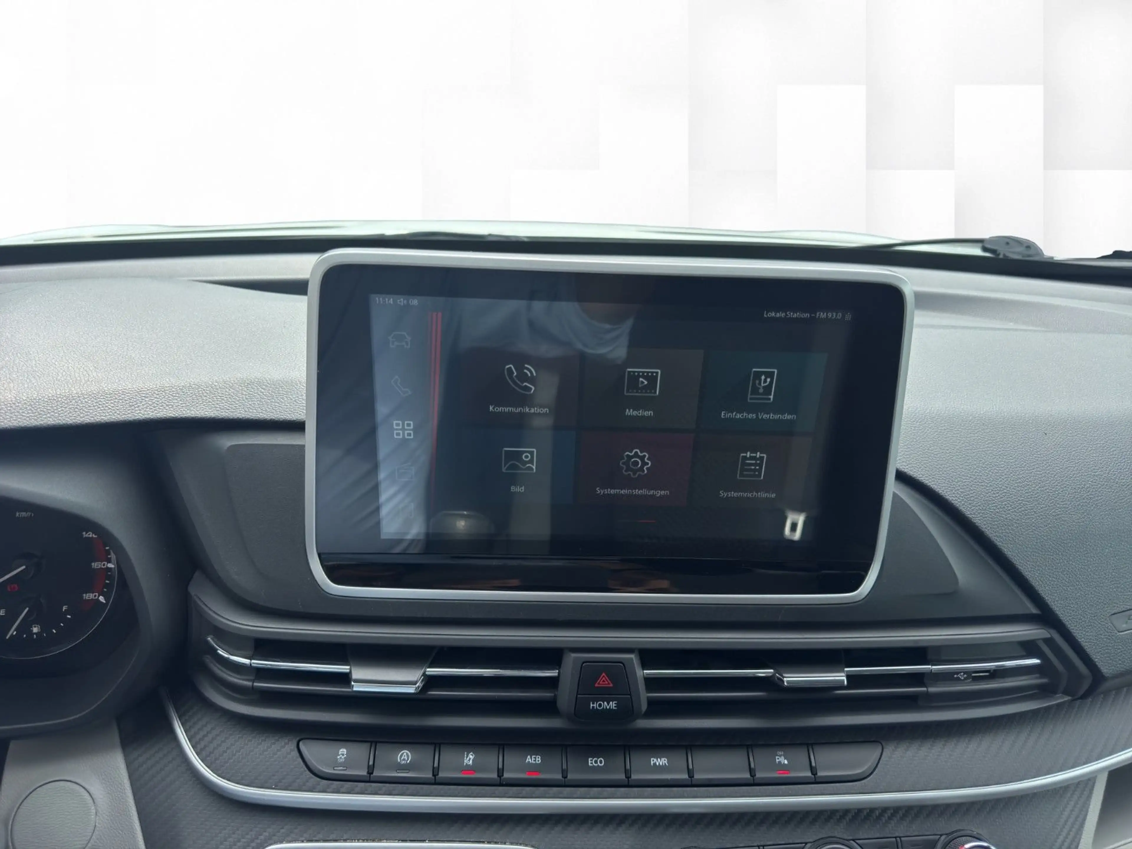 Maxus Deliver 9 Kasten L3H2 *NAV*APP*PDC*CAM*3-Sitze* — photo 12